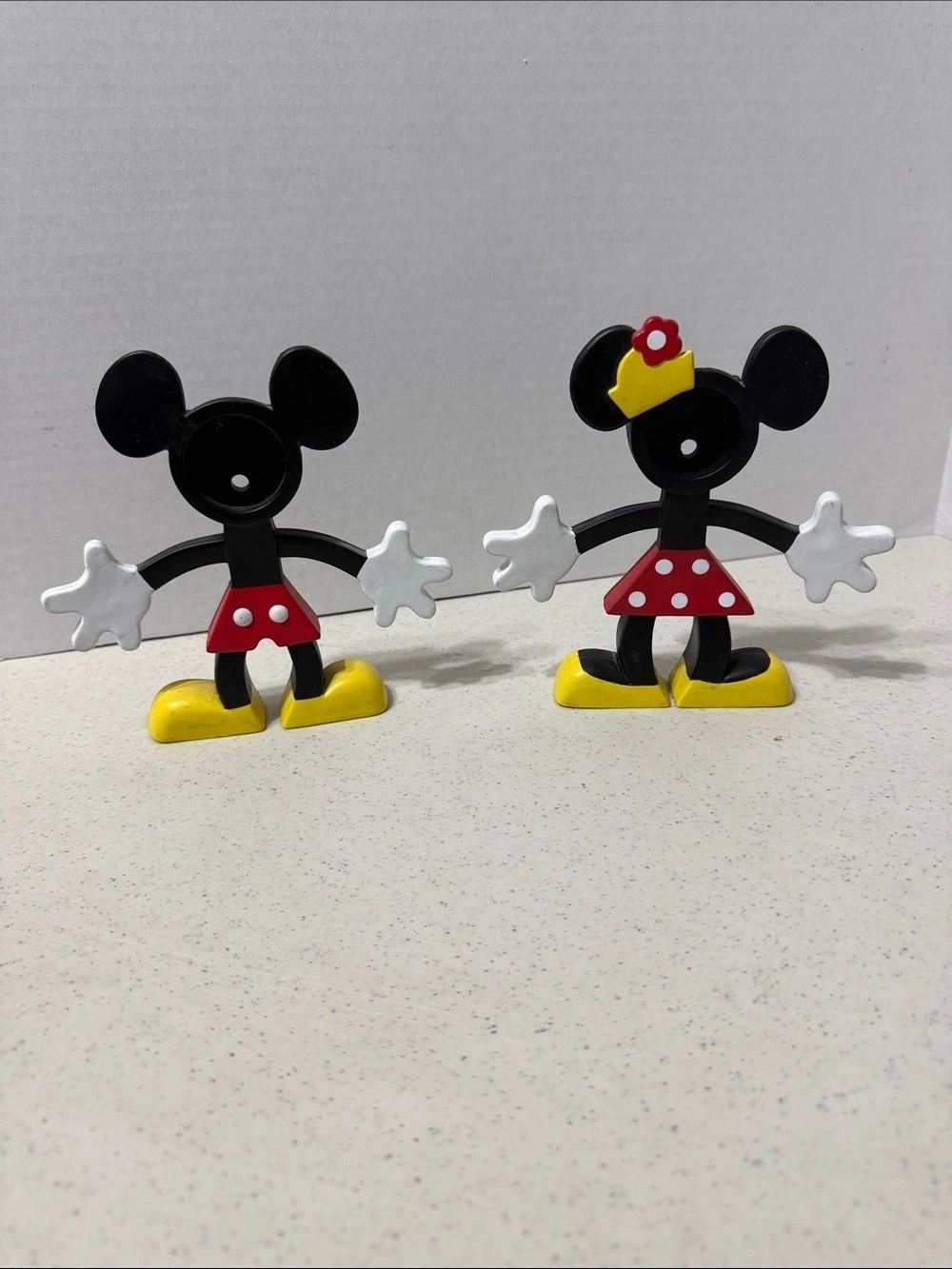 Mickey & Minnie Mouse Figurines Photo Set
